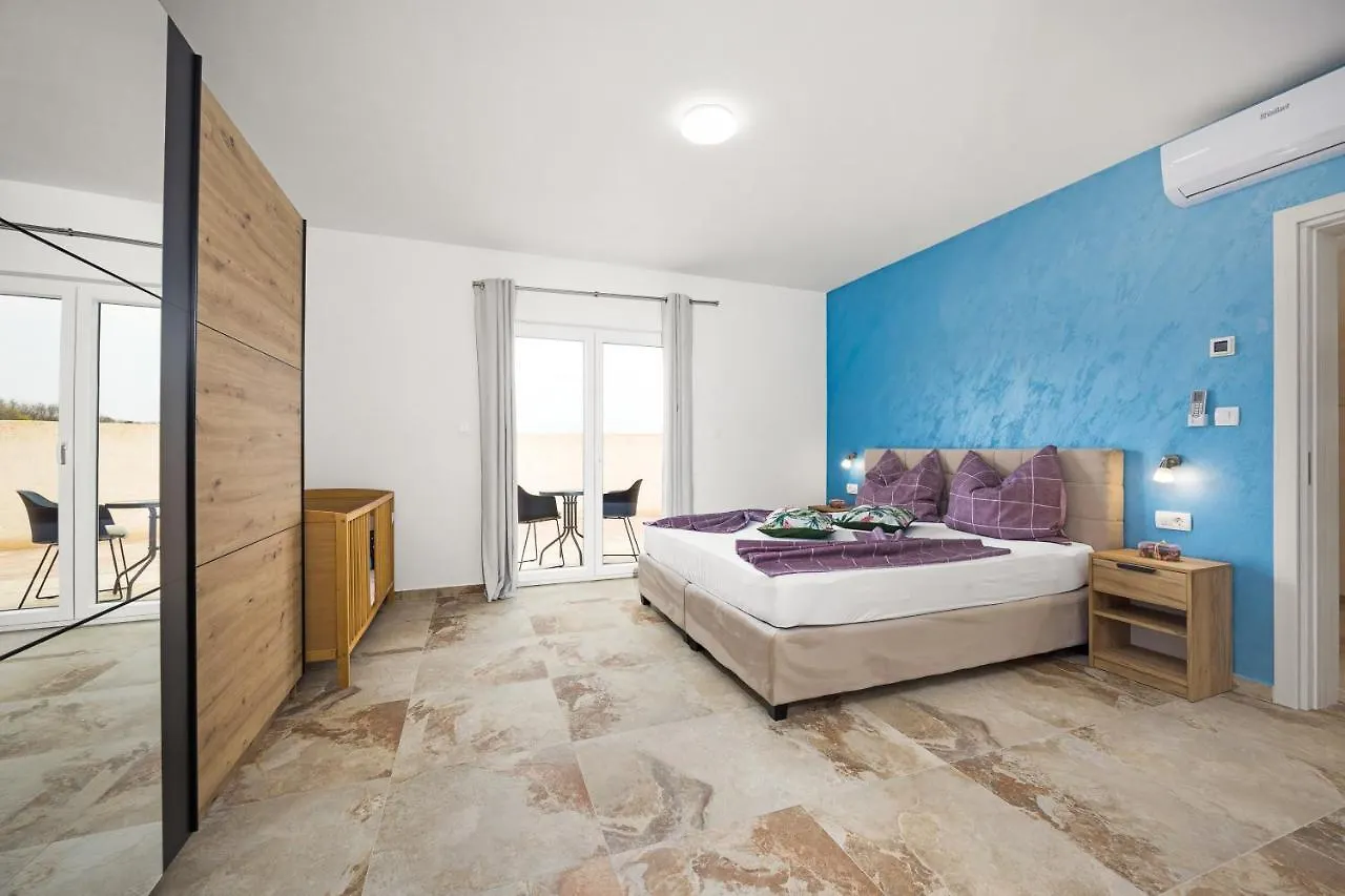 Villa Nur Amela