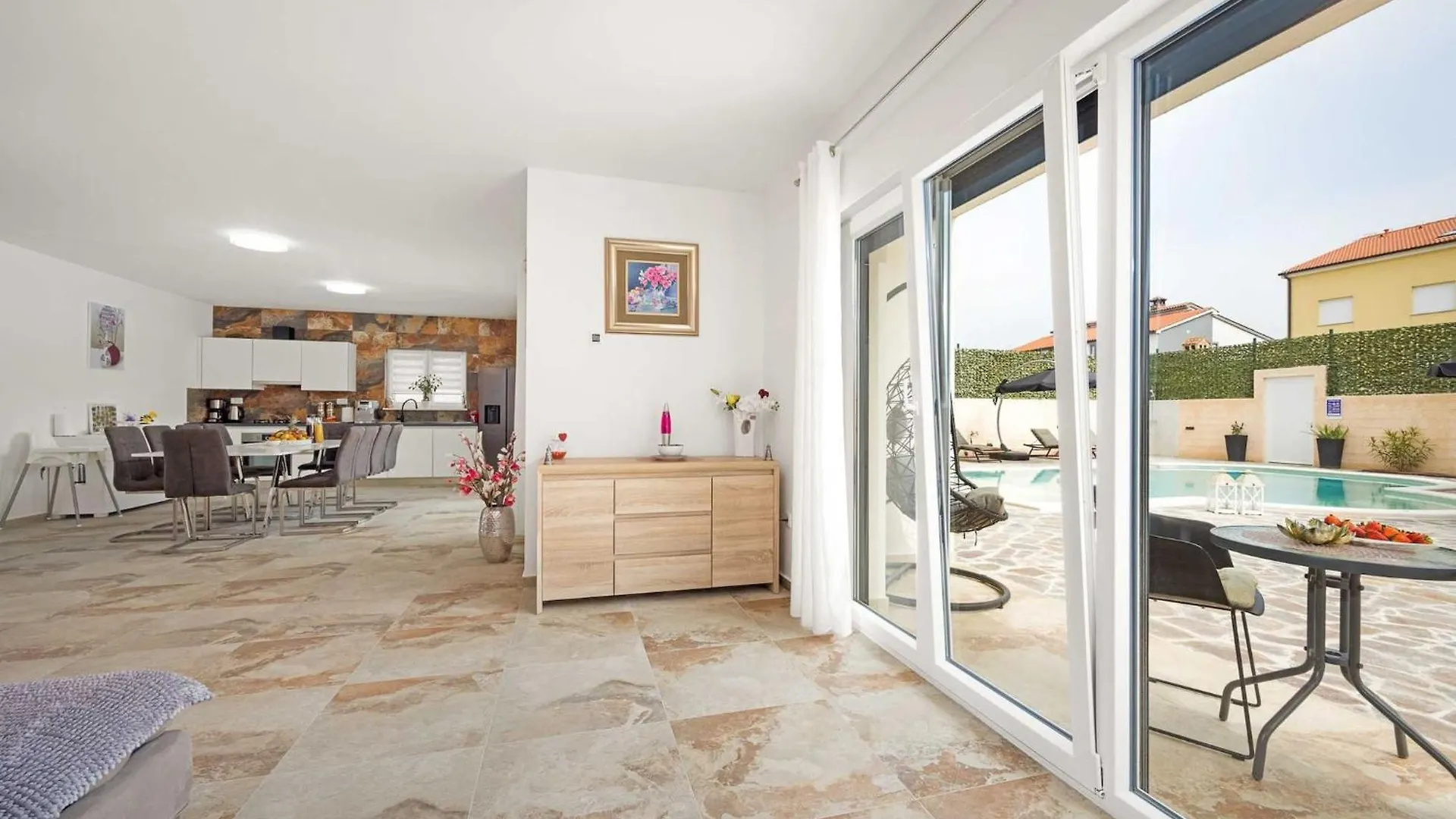 Villa Nur Amela